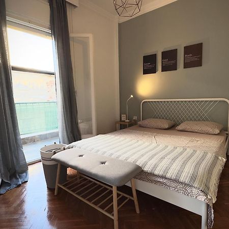 Ferienwohnung Cyriacus Flat In The Heart Of Thessaloniki Exterior foto